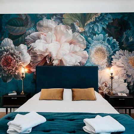 Les Precieuses Suites & Spa II アヴィニョン エクステリア 写真